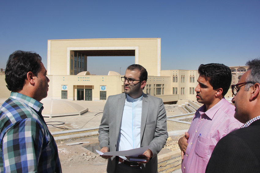 وضعیت پروژه ساخت «کتابخانه مرکزی یزد» بررسی شد