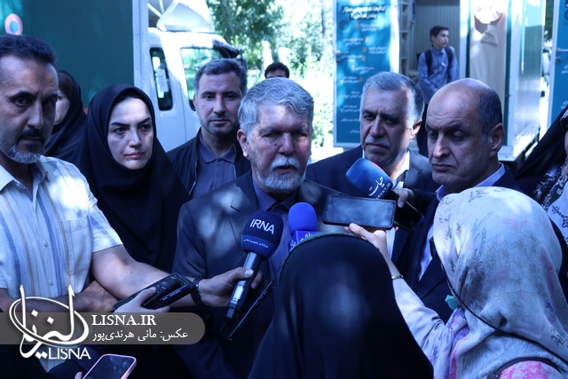 ۴ کتابخانه عمومی سیار به ناوگان کتابخانه‌های عمومی کشور پیوست/گزارش تصویری